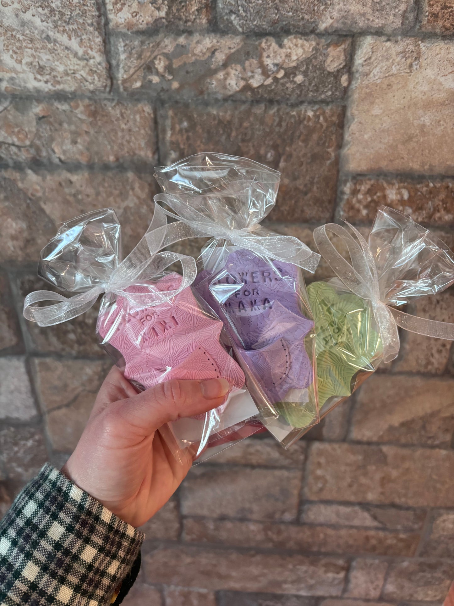 custom mini bloom magnet