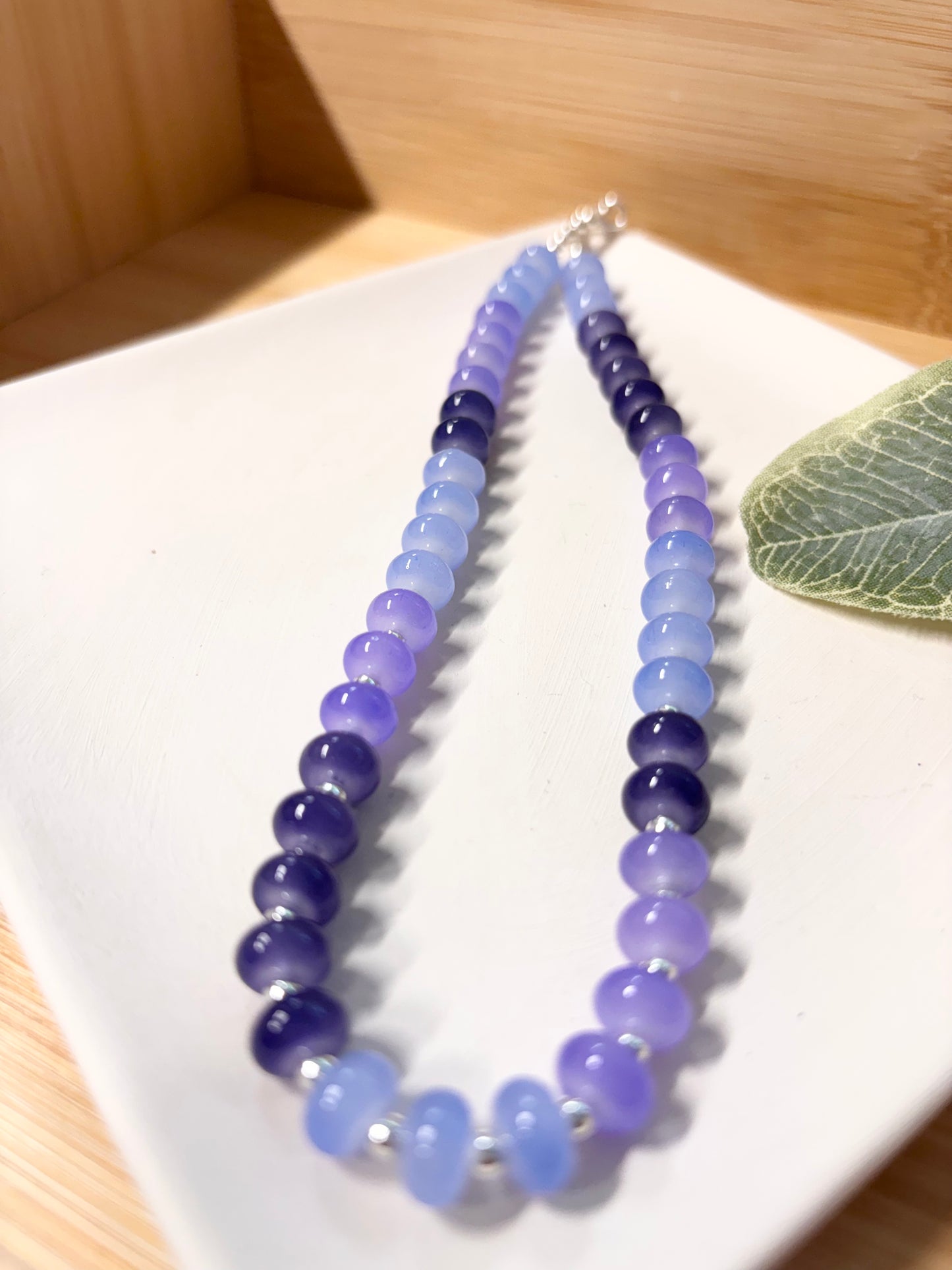 blue gradient beaded choker necklace