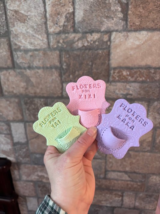 custom mini bloom magnet