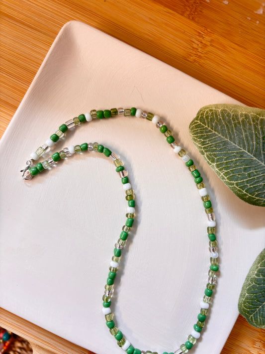 jaded seed bead choker necklace