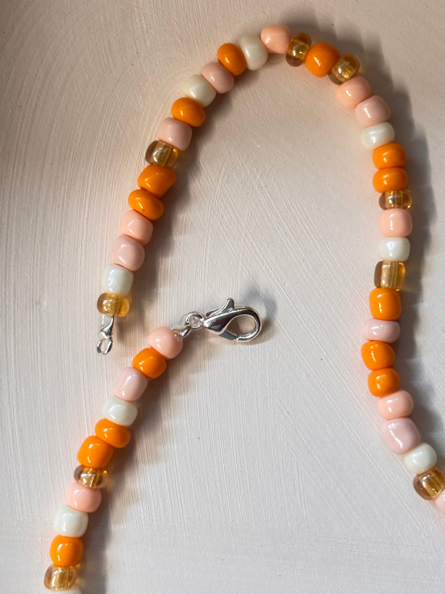peachy seed bead choker necklace